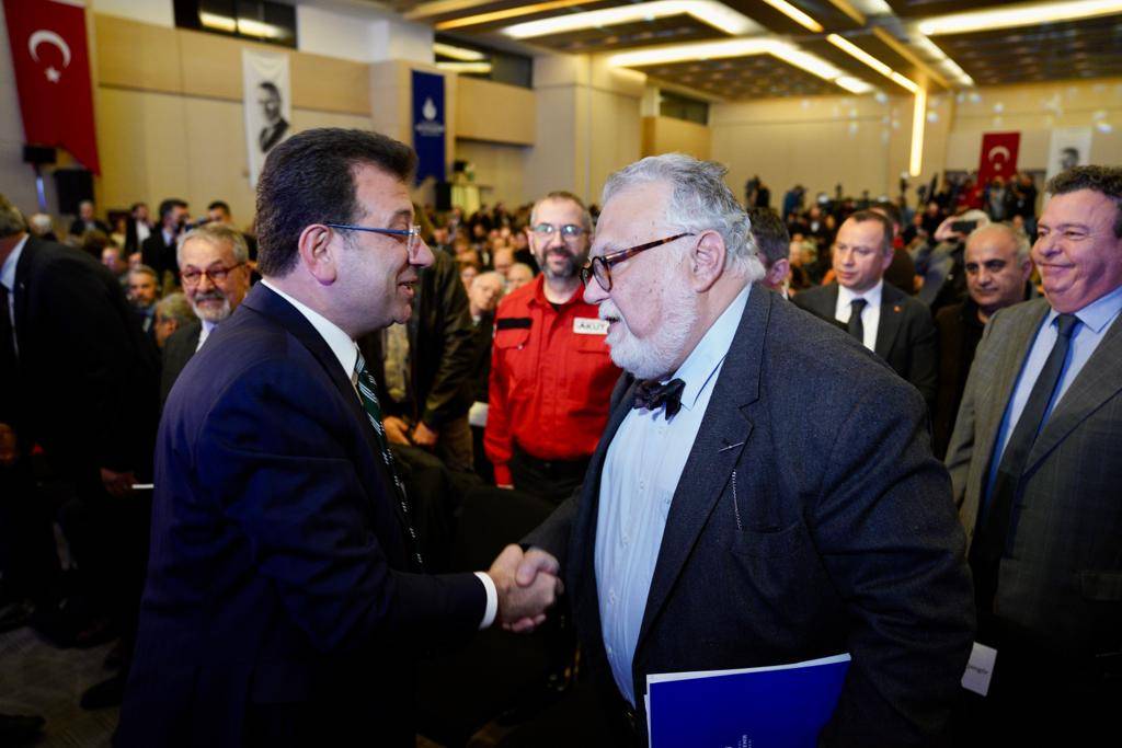 İmamoğlu deprem açıklaması: İstanbul durursa Türkiye durur, İstanbul durursa, Türkiye diz üstü çöker 14